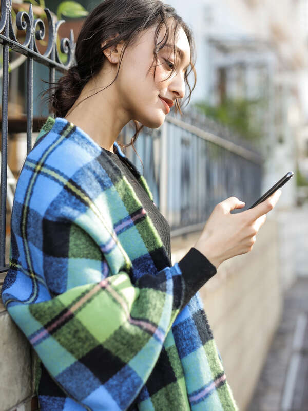 アウトレット カラーブロックストール レッド ブラウン ブルー E Hyphen World Gallery イーハイフン ワールドギャラリー のレディースストール マフラー 2b97f6j01 ファッション通販のstripe Club