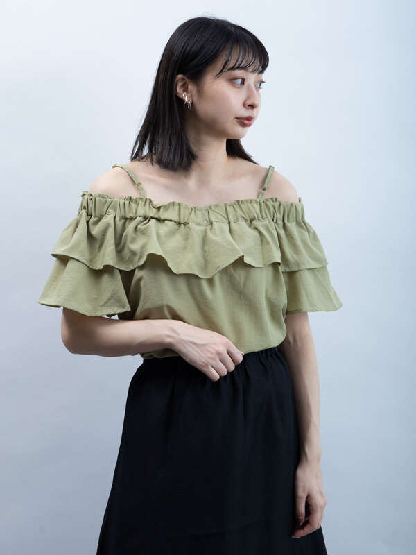 オフショルブラウス オフホワイト ブラック ライトカーキ ディープブルー E Hyphen World Gallery イーハイフンワールドギャラリー のレディースシャツ ブラウス 2b06l0a1000 ファッション通販のstripe Club