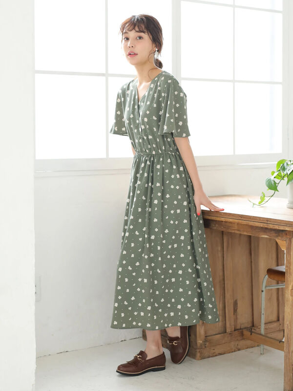 Sugar Spoon フラワー ドットワンピース アイボリー ブラック モカ カーキ Green Parks グリーンパークス のレディース ワンピース 6p93l0h0600 ファッション通販のstripe Club Sugar Spoon フラワー ドットワンピース アイボリー ブラック モカ カーキ Green Parks グリーンパークス のレディース ワンピース 6p93l0h0600 ファッション通販のstripe Club