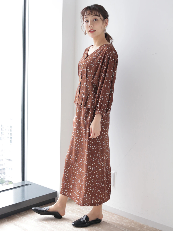 アウトレット Sugar Spoon Set2点花柄ブラウス スカート ブラック ブラウン ネイビー Green Parks グリーンパークス のワンピース 6p93l0h0900 ファッション通販のstripe Club