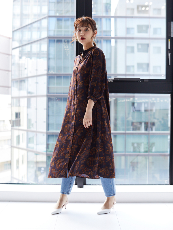 ペイズリー柄ワンピース ブラック ベージュ ブラウン Green Parks グリーンパークス のレディースワンピース 6a93l0h1600 ファッション通販のstripe Club