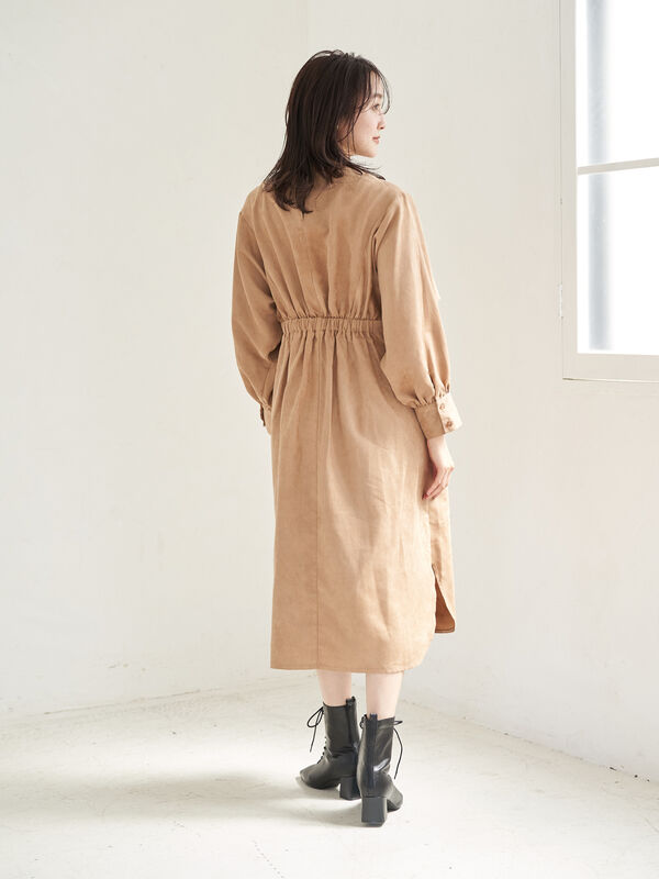 アウトレット Titivate スエードタックワンピース ベージュ カーキ ネイビー Green Parks グリーンパークス のレディース ワンピース 6p04l0h0100 ファッション通販のstripe Club