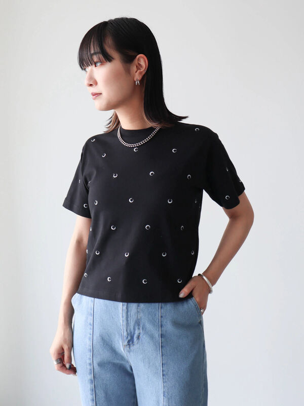 ・Double Flags ツキ刺繍Tシャツ