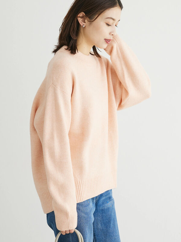 ❤️セール❤️Uneck knit pullover/Uネックニットプルオーバーお色はブラックになります☺︎