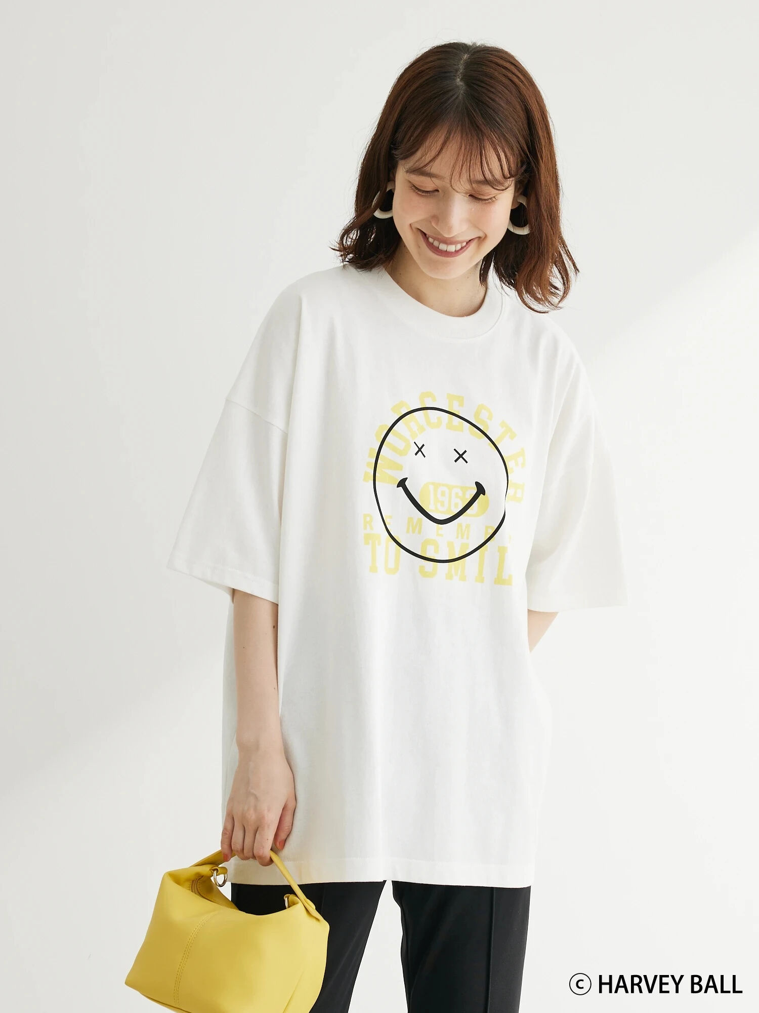 Smiley Face/スマイルロゴBigTシャツ（ホワイト/チャコールグレー