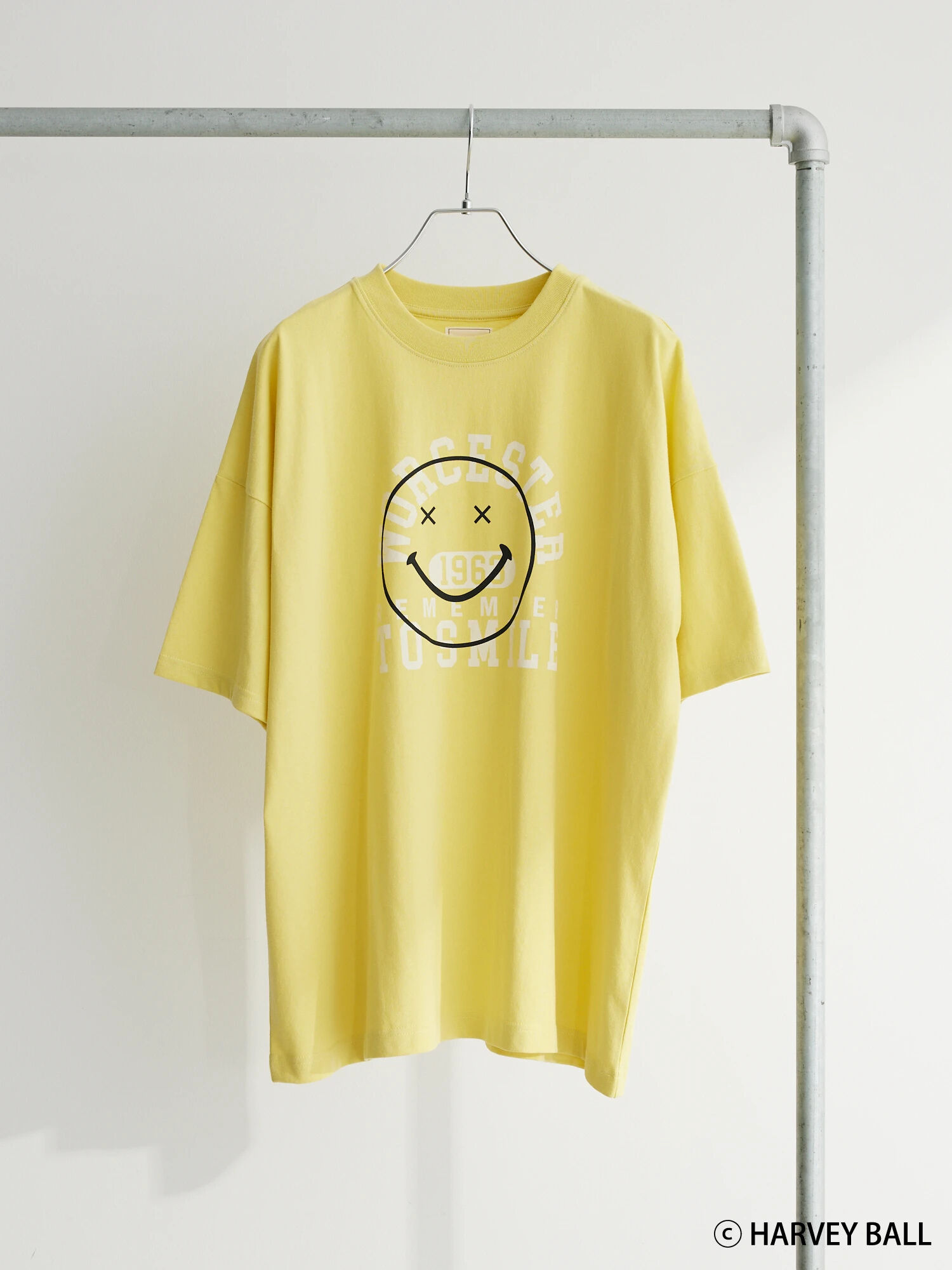 Smiley Face/スマイルロゴBigTシャツ（ホワイト/チャコールグレー