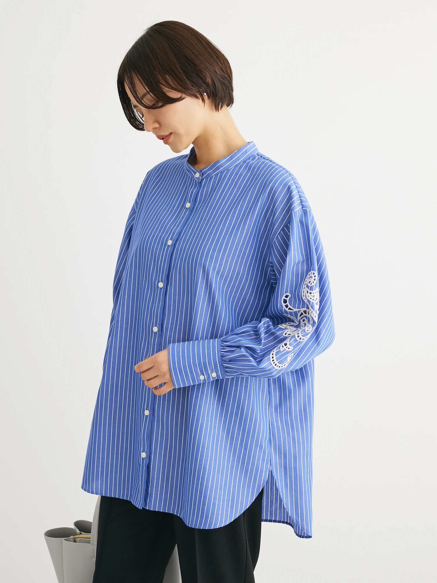 【新品】ビッグ襟 総刺繍クラシックブラウス　グリーンRIKOの注文服