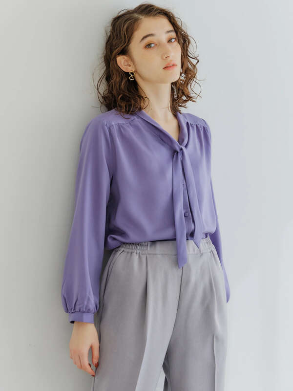 アウトレット サテンボウタイブラウス グレーベージュ マスタード ネイビー ラベンダー Yecca Vecca イェッカヴェッカ のレディースシャツ ブラウス 7a07l0a00 ファッション通販のstripe Club