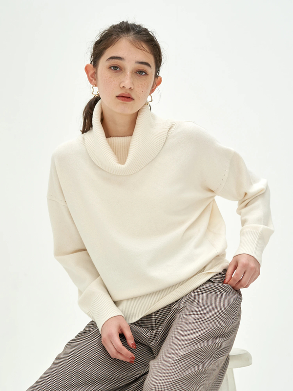 アウトレット オフタートルネックニット アイボリー ブラック レッド ベージュ ブラウン ブルー Yecca Vecca イェッカヴェッカ のレディースニット セーター 7a07l2c1600 ファッション通販のstripe Club