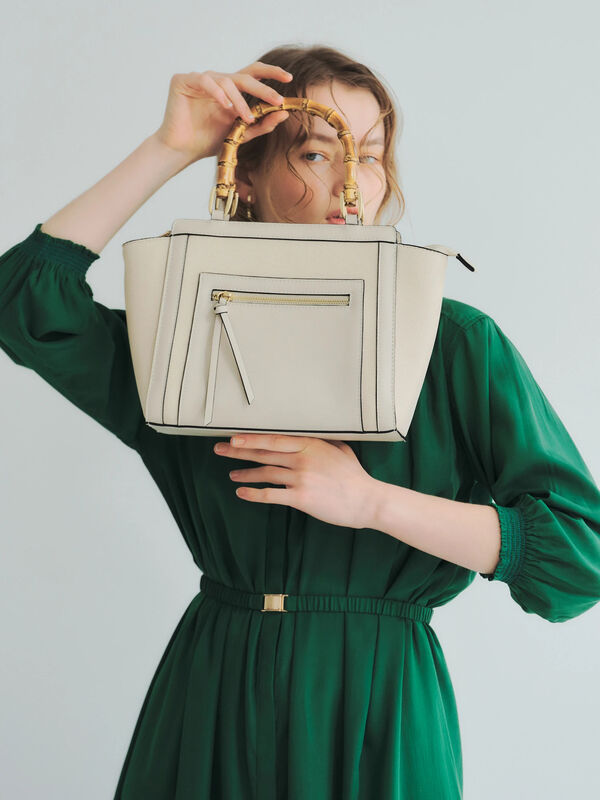 2wayバンブーコンビバッグ アイボリー ブラック Yecca Vecca イェッカヴェッカ のレディースバッグ ポーチ 7a21l0j0100 ファッション通販のstripe Club