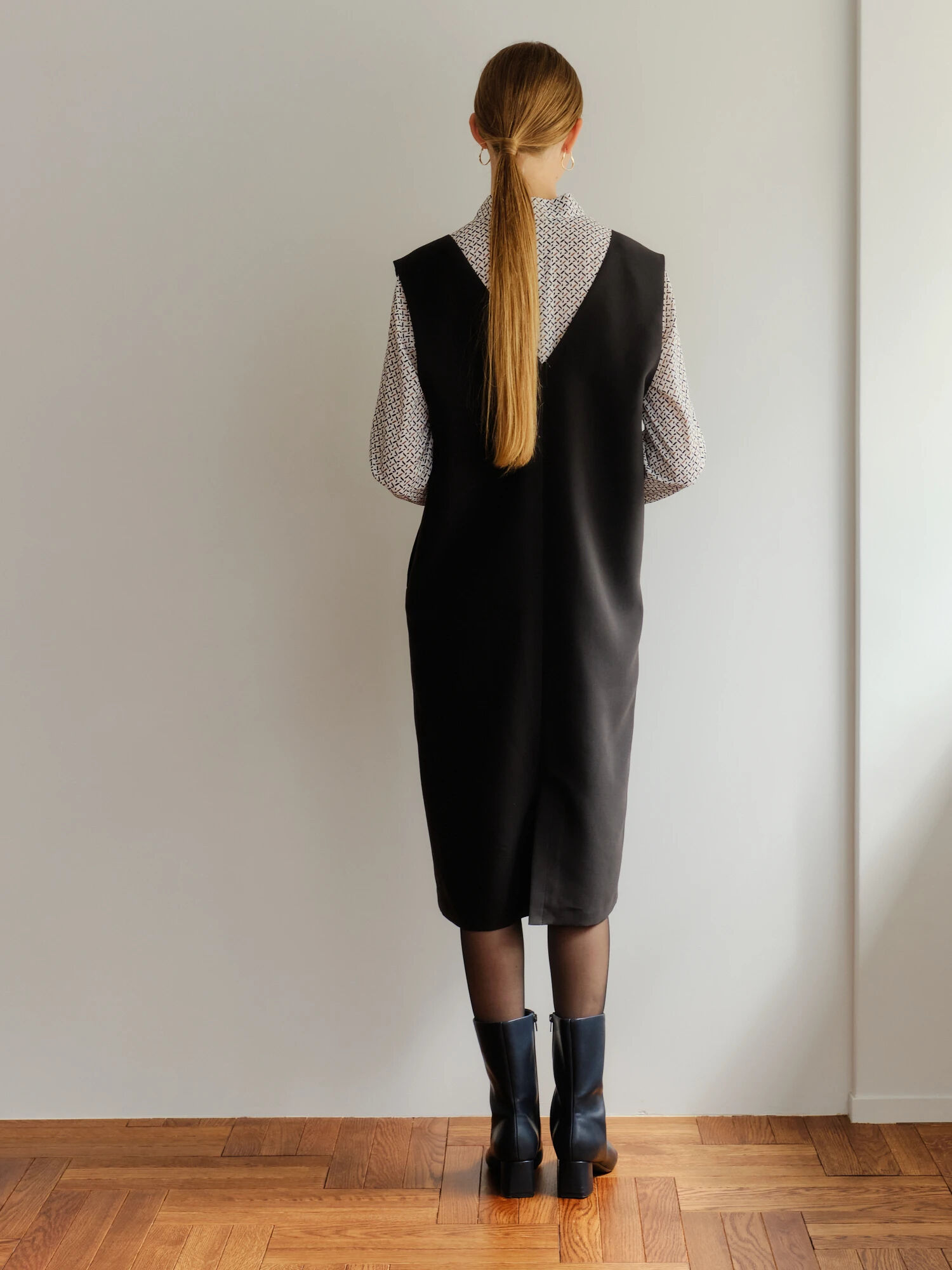 金釦ジャンパースカート（ブラック） / YECCA VECCA（イェッカヴェッカ ...