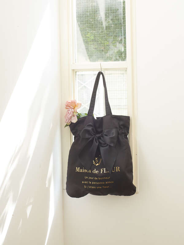 Maison De Fleurムック本掲載 リボントートバッグ ライトグレー ブラック ピンク ベージュ ライトブラウン ネイビー Maison De Fleur メゾンドフルール のレディースバッグ ポーチ 8a01f0j0500 ファッション通販のstripe Club