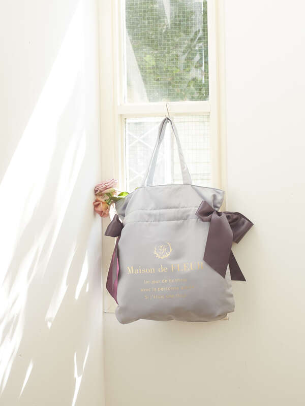 ダブルリボントートバッグ ライトグレー ブラック ピンク ベージュ ライトブラウン ネイビー Maison De Fleur メゾンドフルール のレディースバッグ ポーチ 8a01f0j0600 ファッション通販のstripe Club ダブルリボントートバッグ ライトグレー ブラック ピンク ベージュ ライトブラウン ネイビー Maison De Fleur メゾンドフルール のレディースバッグ ポーチ 8a01f0j0600 ファッション通販のstripe Club