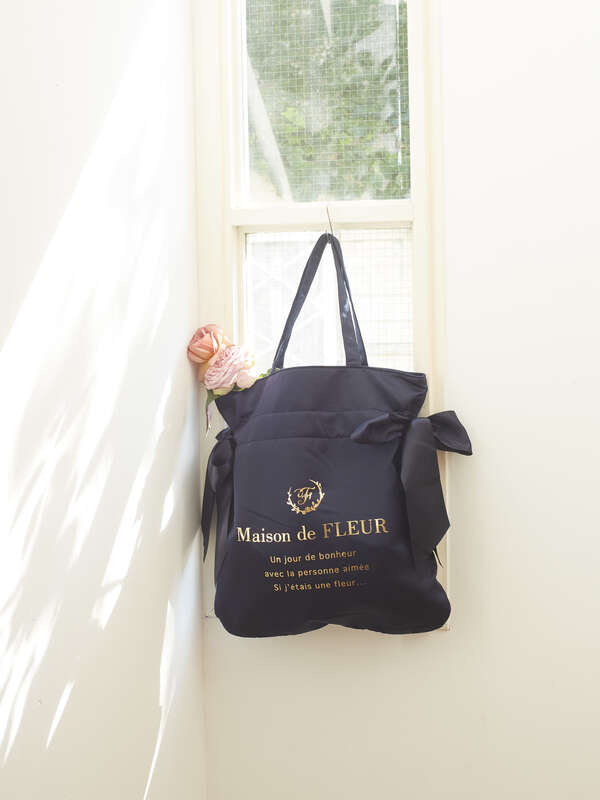 ダブルリボントートバッグ ライトグレー ブラック ピンク ベージュ ライトブラウン ネイビー Maison De Fleur メゾンドフルール のレディースバッグ ポーチ 8a01f0j0600 ファッション通販のstripe Club ダブルリボントートバッグ ライトグレー ブラック ピンク ベージュ ライトブラウン ネイビー Maison De Fleur メゾンドフルール のレディースバッグ ポーチ 8a01f0j0600 ファッション通販のstripe Club