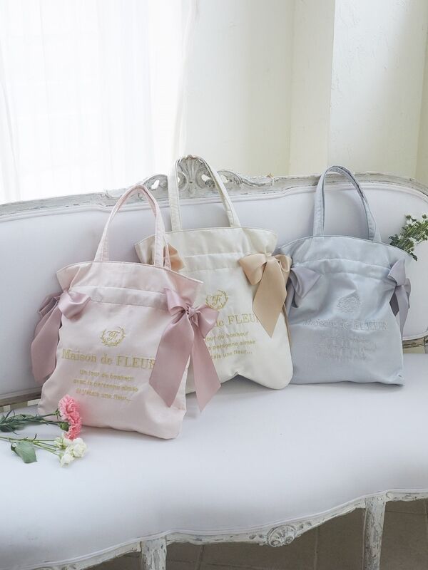 ラメダブルリボントートバッグ シルバー ゴールド ピンクゴールド Maison De Fleur メゾンドフルール のレディースバッグ ポーチ 8a01f0j6900 ファッション通販のstripe Club