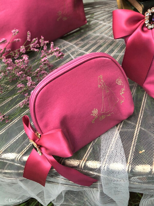 Aurora ティッシュケース ピンク Maison De Fleur メゾンドフルール のレディースバッグ ポーチ 8a03ftj1400 ファッション通販のstripe Club