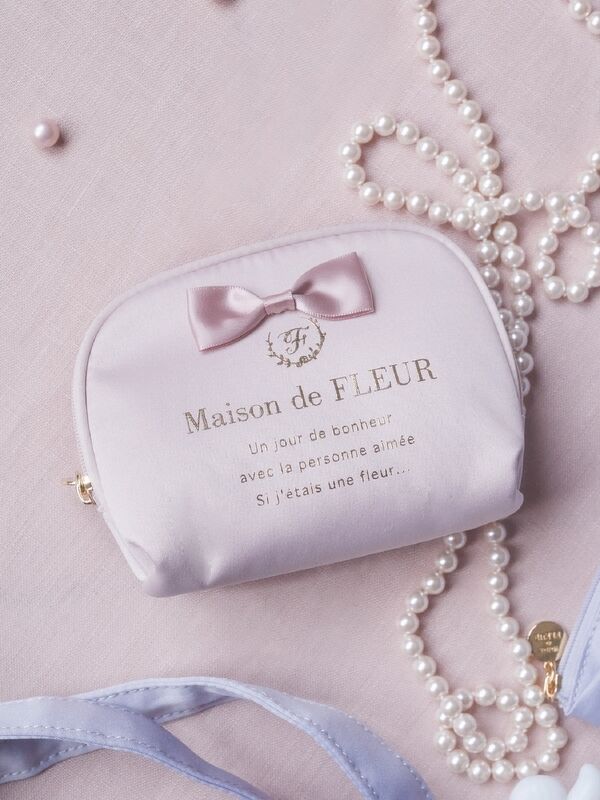 ラウンドティッシュケース ブラック ネイビー ピンクベージュ グレイッシュブルー Maison De Fleur メゾンドフルール のレディースバッグ ポーチ 8a11ftj0100 ファッション通販のstripe Club