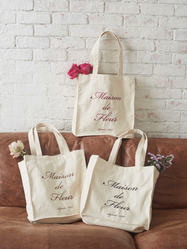ブランドロゴ刺繍スクエアトートバッグ ブラック ブラウン ワイン Maison De Fleur メゾンドフルール のレディースバッグ ポーチ 8a04f0j50 ファッション通販のstripe Club ブランドロゴ刺繍スクエアトートバッグ ブラック ブラウン ワイン Maison De Fleur メゾンドフルール のレディースバッグ ポーチ 8a04f0j50 ファッション通販のstripe Club