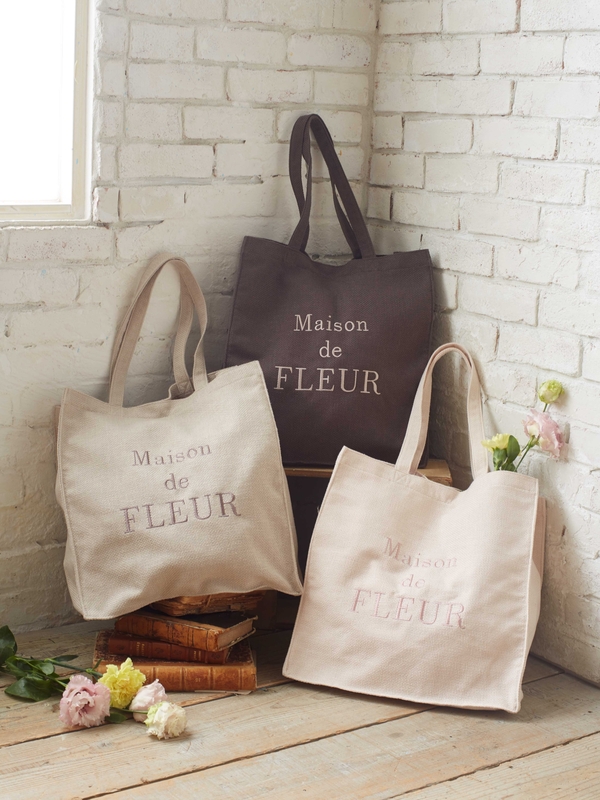 バスケットクロススクエアトートlバッグ チャコールグレー ピンク ベージュ Maison De Fleur メゾンドフルール のレディースバッグ ポーチ 8a04f0j4800 ファッション通販のstripe Club