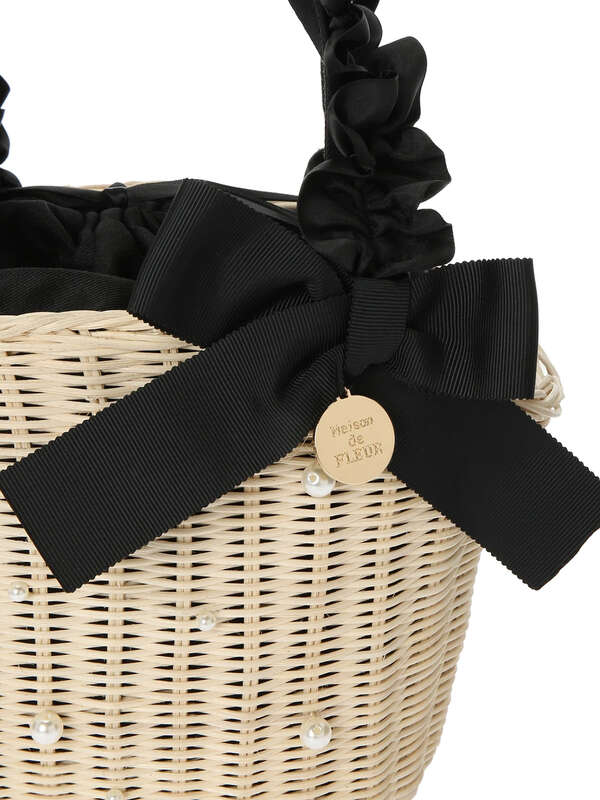 ラタンパールリボンカゴバッグ ブラック ピンクベージュ Maison De Fleur メゾンドフルール のレディースバッグ ポーチ 8a11f0j0500 ファッション通販のstripe Club