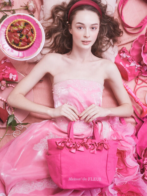 Pink Mania ピンクマニアサイドポケットsトートバッグ ショッキングピンク Maison De Fleur メゾンドフルール のレディースバッグ ポーチ 8a11f0j6300 ファッション通販のstripe Club