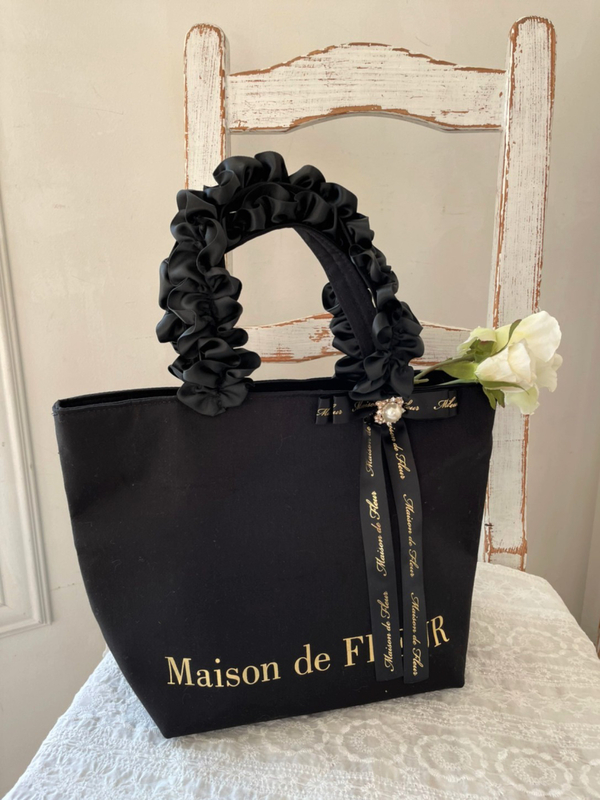 パールビジューフリルハンドルトートバッグ ブラック ピンク ネイビー Maison De Fleur メゾンドフルール のレディースバッグ ポーチ 8a11f0j7500 ファッション通販のstripe Club