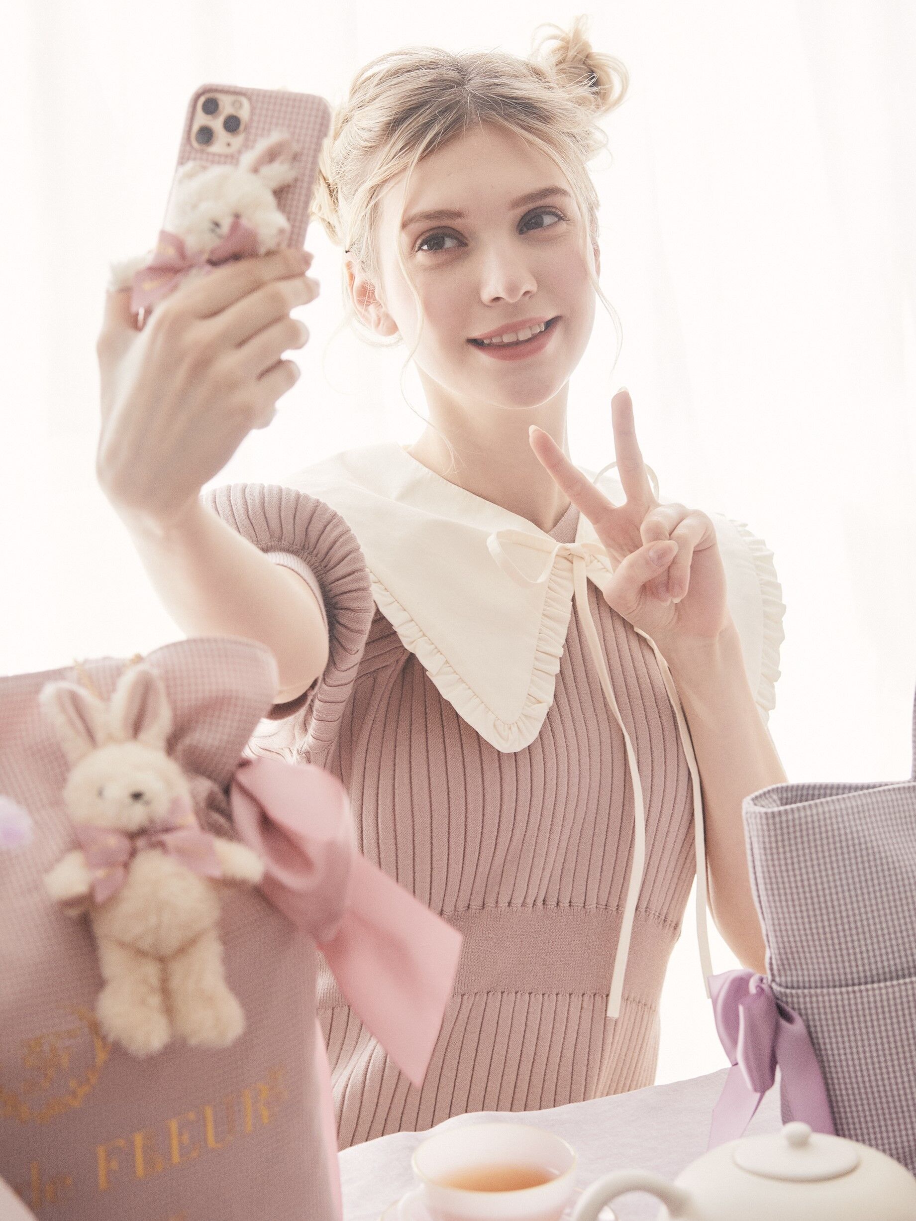 Easter ささえてうさぎさんアイフォン7 8 Seケース ピンク ラベンダー Maison De Fleur メゾンドフルール のレディースその他アクセサリー 8a11fqj2900 ファッション通販のstripe Club