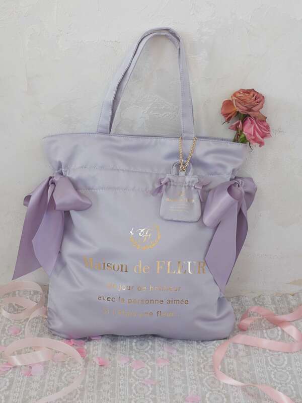 ミニダブルリボントートバッグチャーム グレー ブラック グレーベージュ ネイビー ピンクベージュ グレイッシュブルー Maison De Fleur メゾンドフルール のレディースその他アクセサリー 8a11fbj0700 ファッション通販のstripe Club