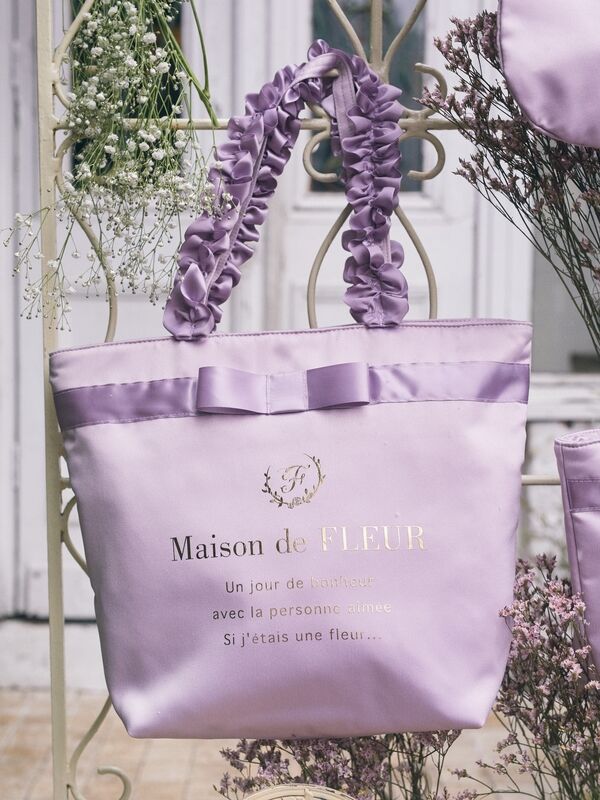 ブランドロゴフリルハンドルトートmバッグ ブラック ネイビー ラベンダー アイスブルー Maison De Fleur メゾンドフルール のレディースバッグ ポーチ 8a21f0j0500 ファッション通販のstripe Club