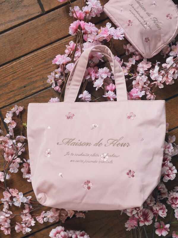 sakura刺繍Sトートバッグ（ピンク） / Maison de FLEUR（メゾンド