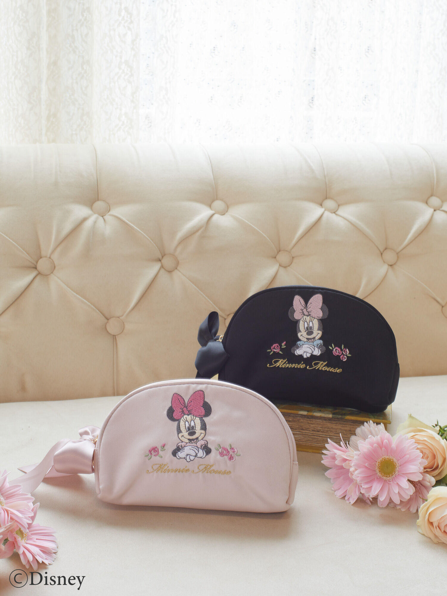 Minnie Mouse/ラウンドポーチ（ブラック/ピンク） / Maison de 