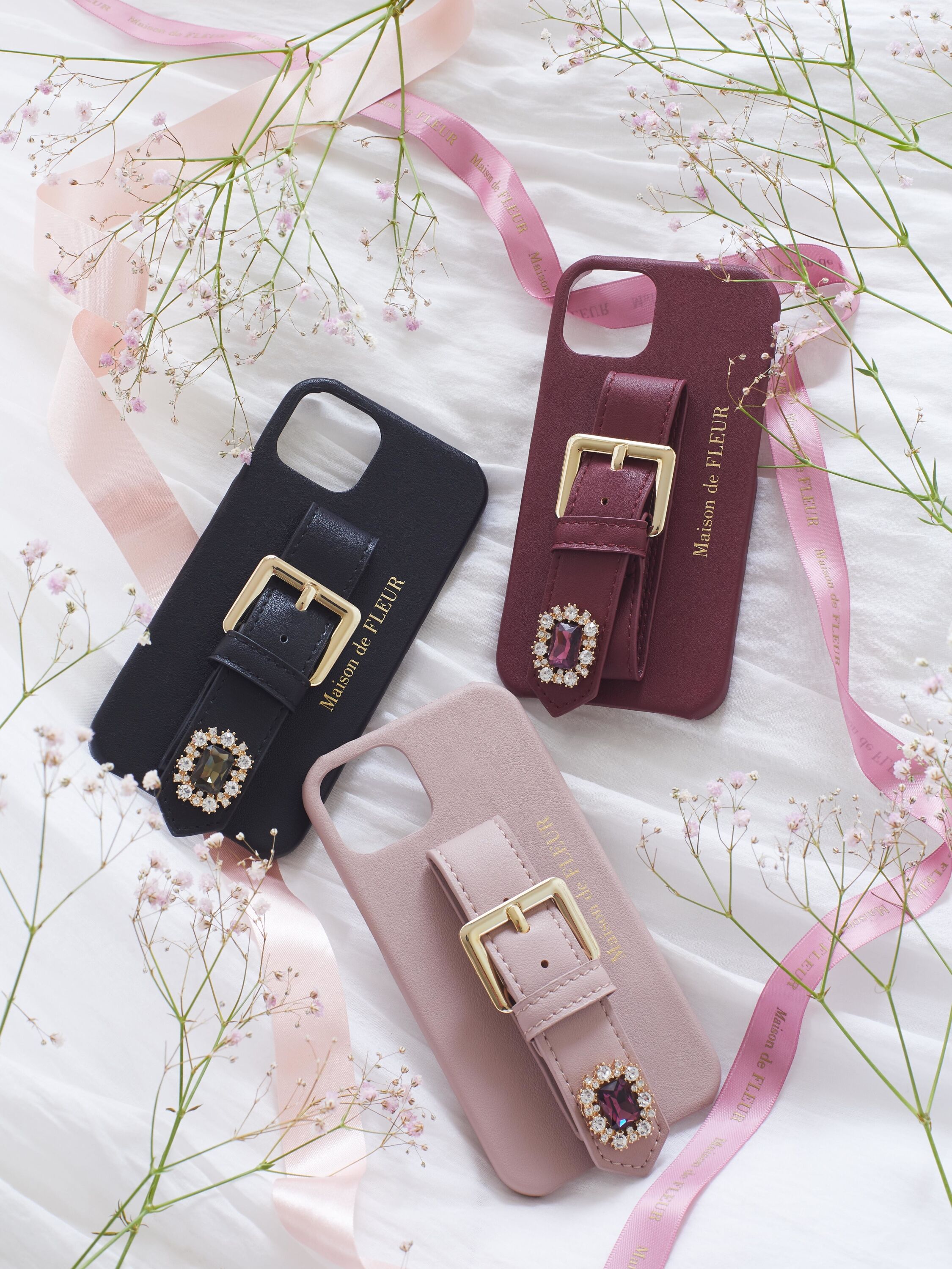 Maison de FLEUR ビジューベルト iPhone11ケース(ピンク)