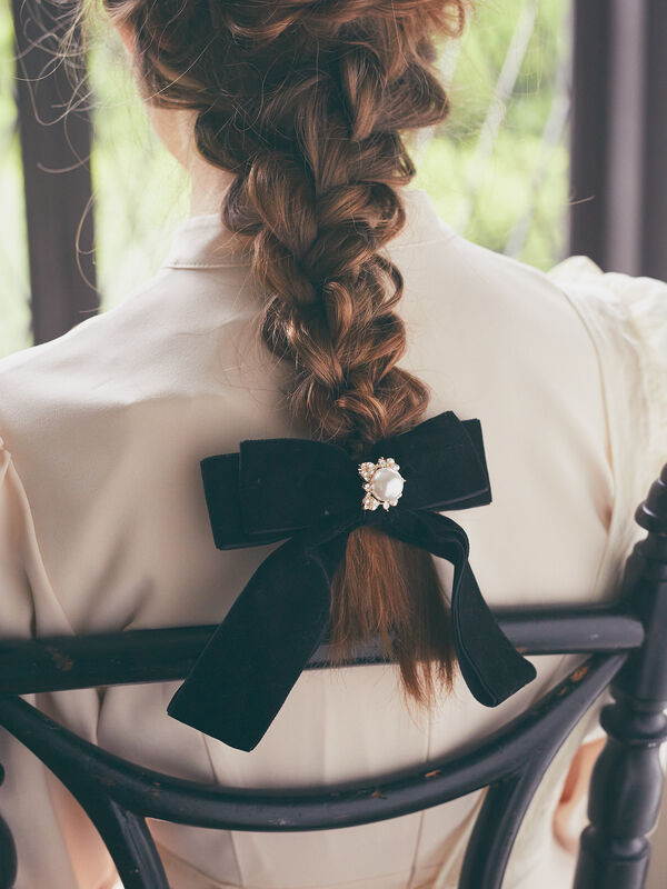 ブラック ベロア リボン ビック バレッタ 黒 韓国 ヘアピン ヘアリボン 髪飾