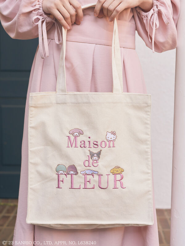 バッグ Maison de FLEUR - メゾンドフルールクロミ トートバッグサンリオの通販 by momomo｜メゾンドフルールならラクマ