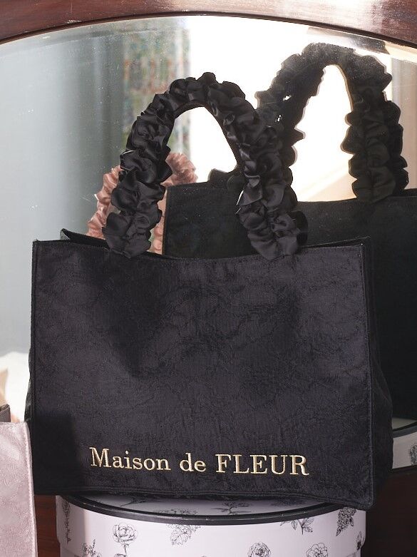 Maison de FLEUR フリルトートバッグS ポーチ 箱 1万相当