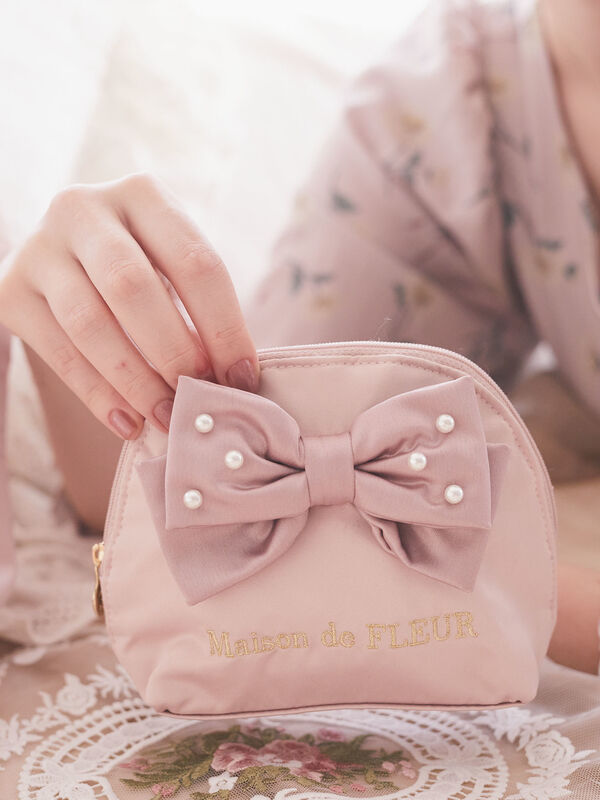 メゾンドフルール Maison de FLEUR ピンク リボン ポーチ - ポーチ