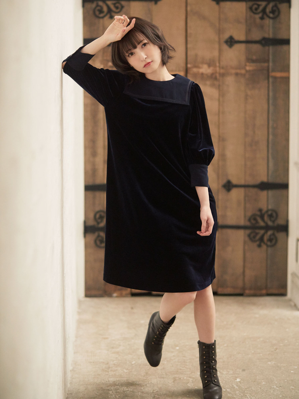 セーラーカラーべロアワンピース ブラウン グリーン ネイビー Maison De Fleur Petite Robe メゾンドフルール プチローブ のレディースワンピース 8d94l0h0300 ファッション通販のstripe Club