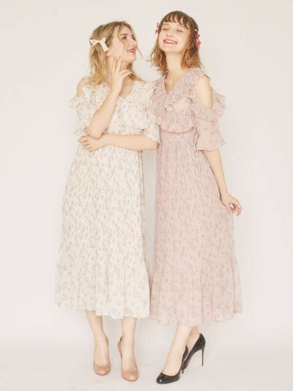 ロマンティックフラワーシフォンドレス ホワイト ブラック ピンク Maison De Fleur Petite Robe メゾンドフルール プチローブ のレディースワンピース 8c02l0h0500 ファッション通販のstripe Club