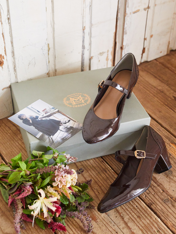 Maison De Fleurムック本掲載 淑女のメリージェーン ブラック ピンク ブラウン Maison De Fleur Petite Robe メゾンドフルール プチローブ のレディースパンプス 8d03l0k0100 ファッション通販のstripe Club