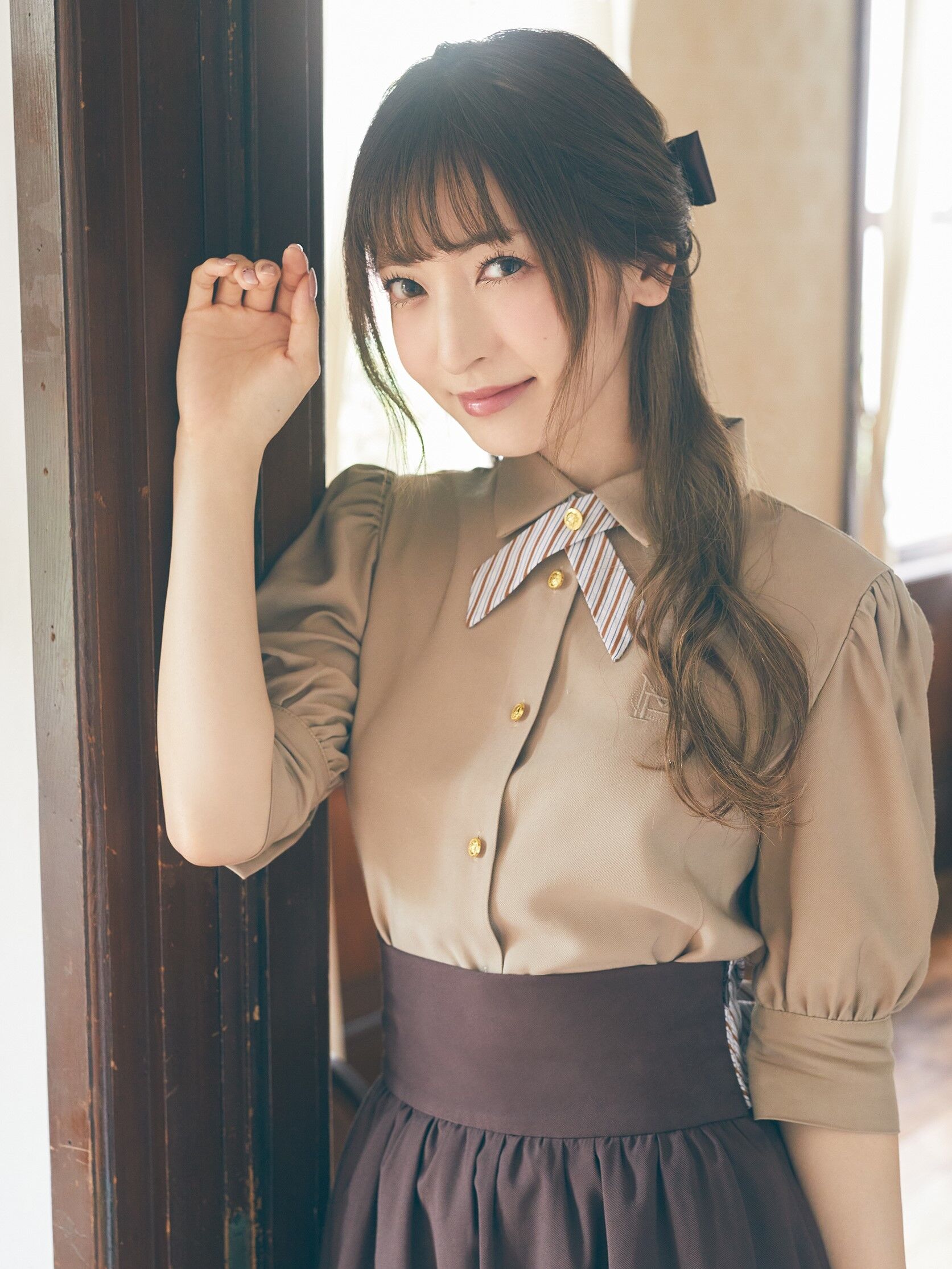【ムック本掲載】由緒正しいタイブラウス / Maison de FLEUR Petite Robe(メゾンドフルール プチローブ)のシャツ・ブラウス  ファッション通販のSTRIPE CLUB