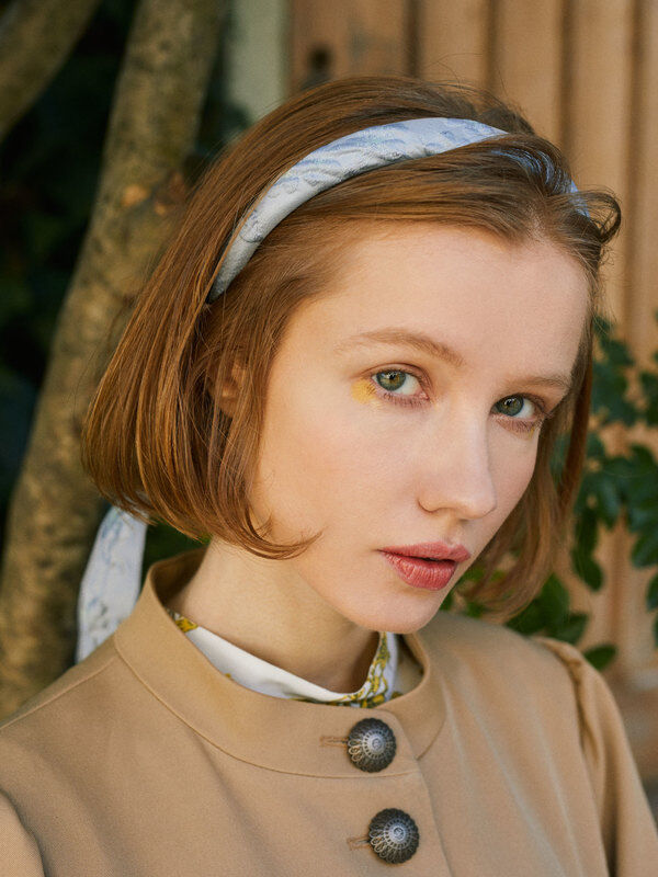 目が合うその日を待つカチューシャ イエロー ブルー Maison De Fleur Petite Robe メゾンドフルール プチローブ のレディースヘアアクセ 8d21fhj00 ファッション通販のstripe Club