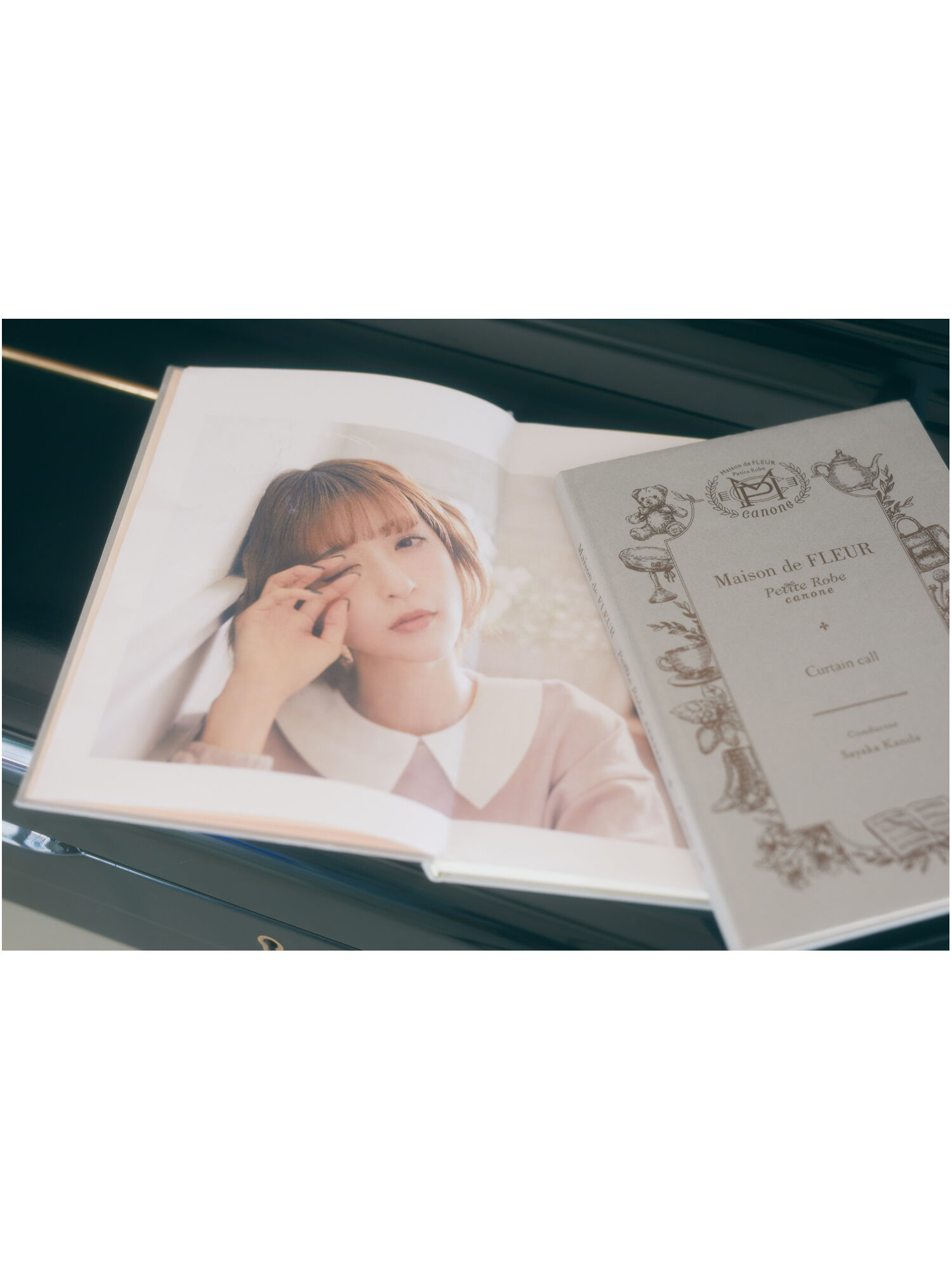 【予備生産分】Photo Book -Curtain call-