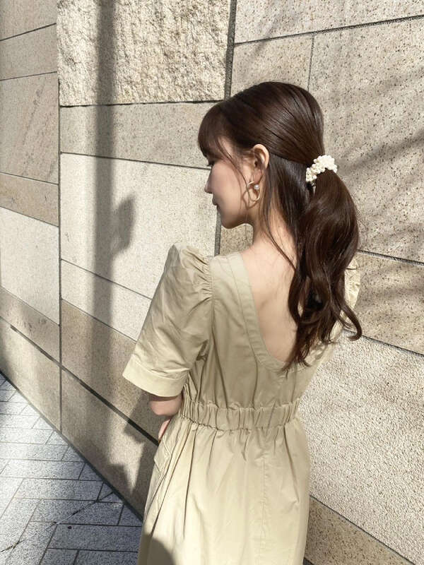 フィットアンドフレアワンピース グレー ベージュ Haluhiroine ハルヒロイン のレディースワンピース Ml11l0h00 ファッション通販のstripe Club