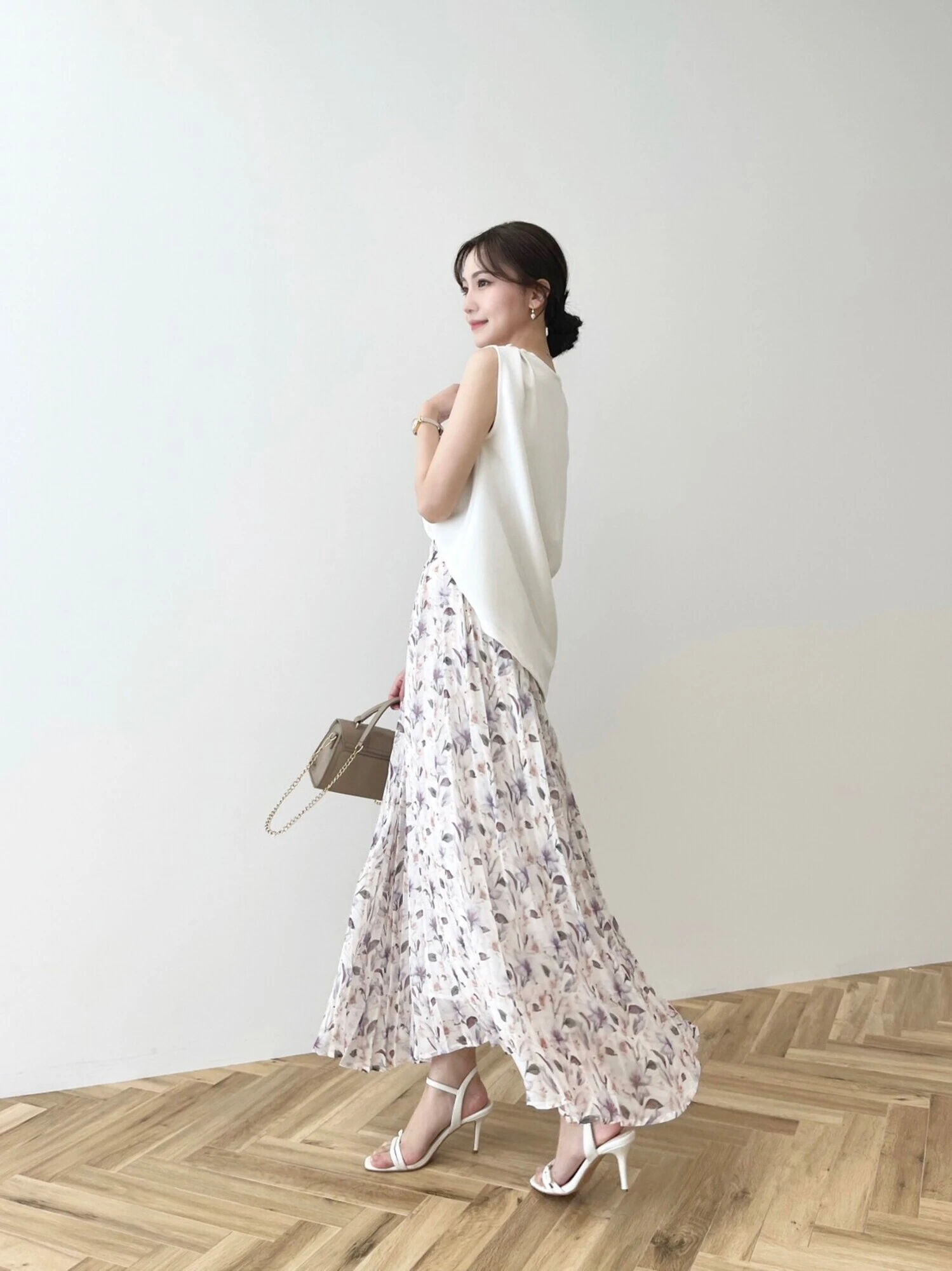 新品即日出荷 婦人服の花はシフォンワンピースのプリーツスカート4