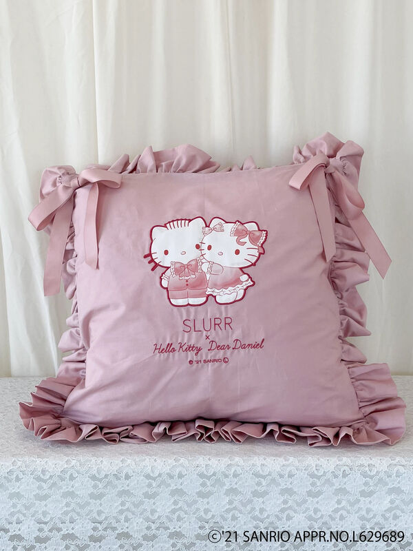 Sanrio Characters クッションカバー アイボリー ライトピンク サーモンピンク グレイッシュブルー グレイッシュピンク スモーキーグリーン Slurr スラー のレディースその他アクセサリー Cb15fzj0300 ファッション通販のstripe Club