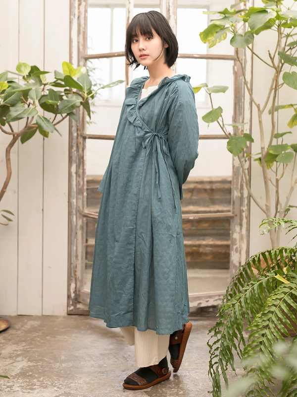 衿フリル羽織りワンピコート オフホワイト チャコールグレー ブルー Sm2 サマンサモスモス のレディースコート F01i ファッション通販のstripe Club