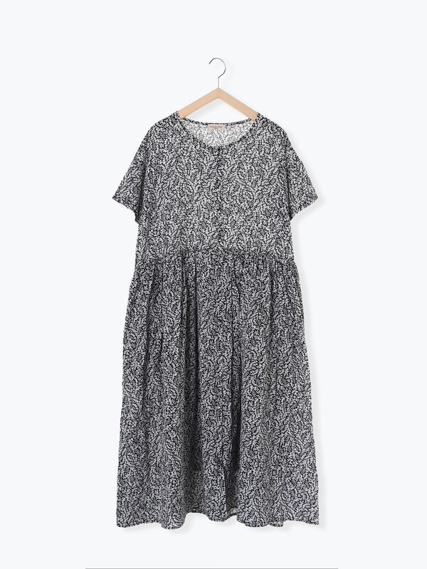 アウトレット リップル花柄ワンピース オレンジ イエロー ネイビー Sm2 サマンサモスモス のレディースワンピース Fb06l0h0660 ファッション通販のstripe Club