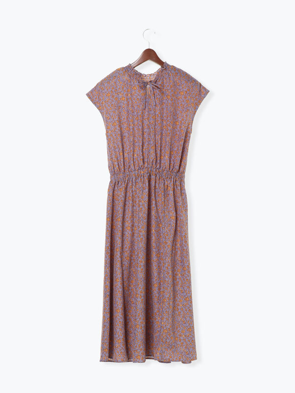 花柄衿シャーリングワンピース Ns カーキ ネイビー パープル Te Chichi テチチ のレディースワンピース Fc03l0h0960 ファッション通販のstripe Club 花柄衿シャーリングワンピース Ns カーキ ネイビー パープル Te Chichi テチチ のレディースワンピース Fc03l0h0960 ファッション通販のstripe Club