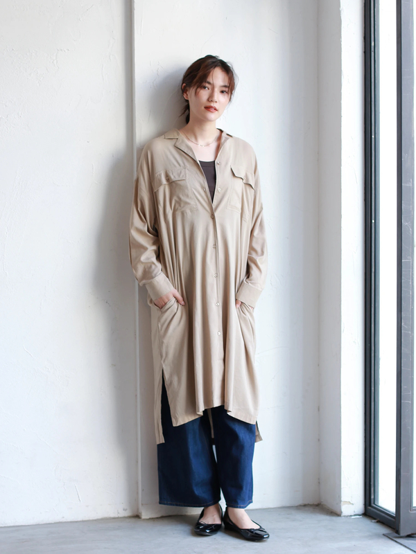 アウトレット More10月号掲載 開襟衿フロントボタンシャツワンピース チャコールグレー グレーベージュ カーキ American Holic アメリカンホリック のレディースワンピース Ha93l0h00 ファッション通販のstripe Club