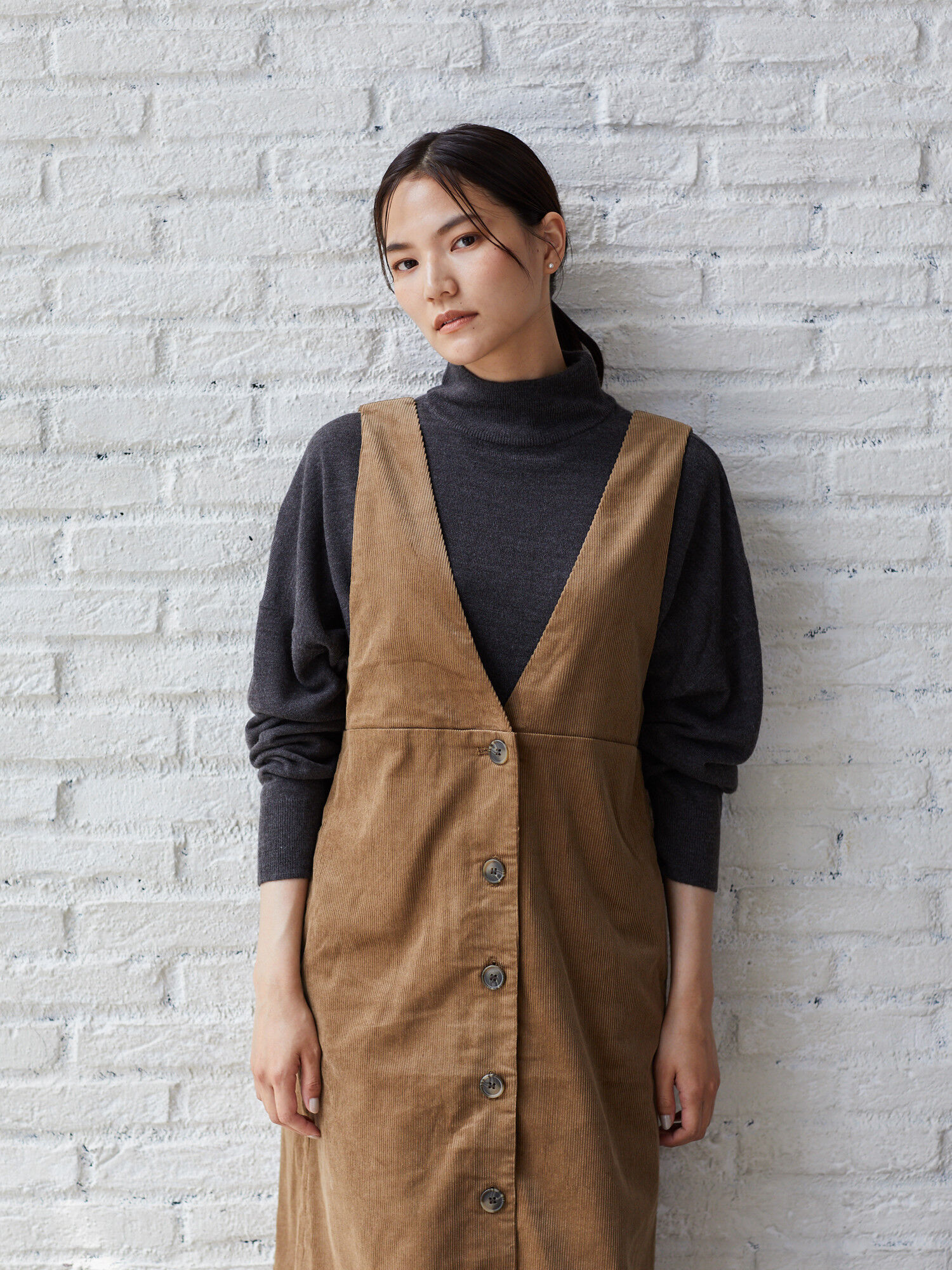 コール天両vネックワンピース ライトグレー キャメル ネイビー American Holic アメリカンホリック のレディースワンピース Ha93l0h10 ファッション通販のstripe Club